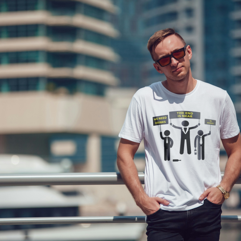 Legénybúcsúra Személyre Szabott Póló - A Vég Közeleg Legénybúcsúra Személyre Szabott Póló - A Vég Közeleg