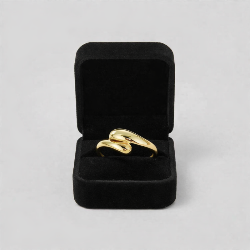 Gyűrű csepp formával