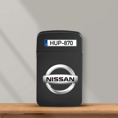 Személyre szabott öngyújtó - Nissan