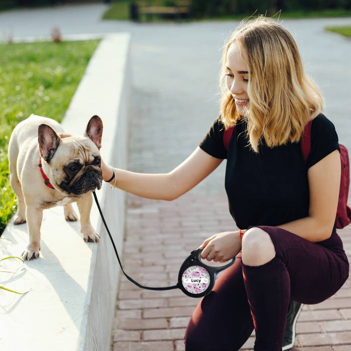 Póráz kutyának – Név és telefonszám