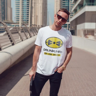 Legénybúcsúra Személyre Szabott Póló - A Fő Ember