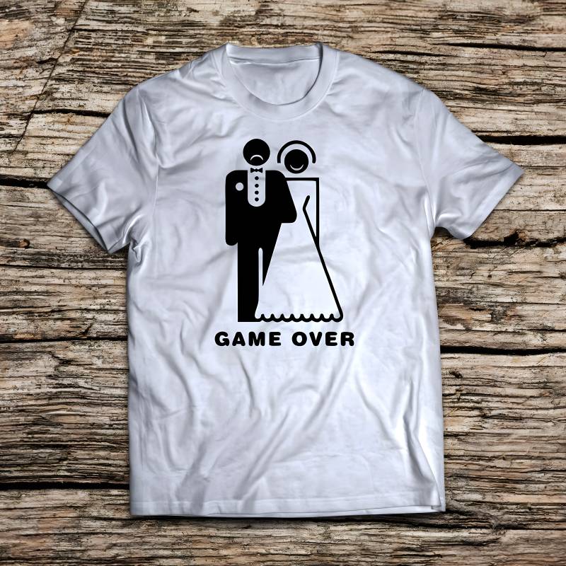 Személyre szabott póló legénybúcsúra – Game over