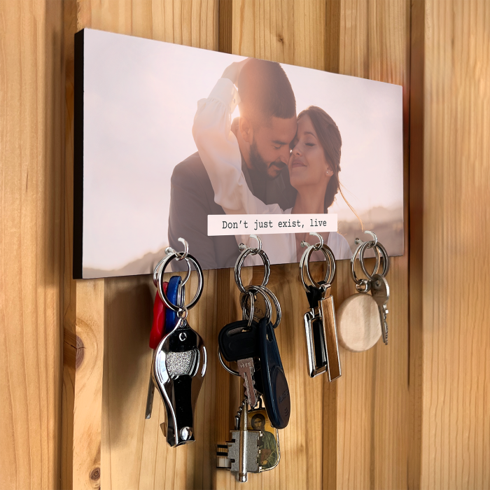 Személyre szabott kulcstartó – Ne csak létezz, élj Személyre szabott kulcstartó – Ne csak létezz, élj